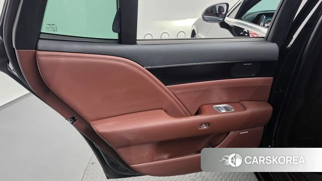 Genesis G90 (RS4) id 4964749 из Кореи 17