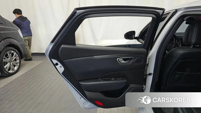 Renault Korea (Samsung) The New SM6 id 4951122 из Кореи 17
