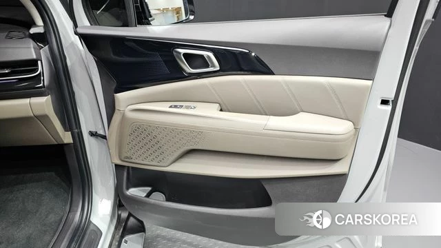 Kia The New Carnival 4th Generation id 4892673 из Кореи 17