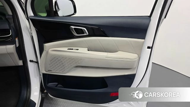 Kia The New Carnival 4th Generation id 5026366 из Кореи 17