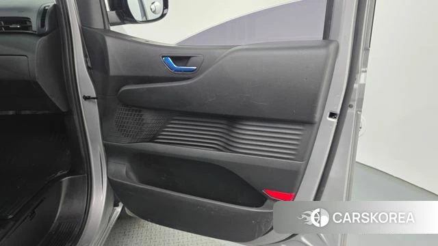 Hyundai Staria id 5022911 из Кореи 17