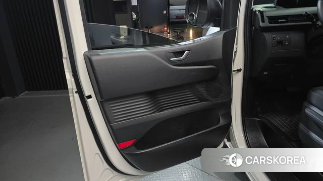 Hyundai Staria id 4976481 из Кореи 17