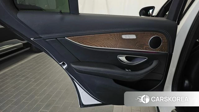 Mercedes-Benz E-Class W213 id 4976853 из Кореи 17