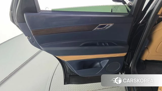 Genesis GV80 id 4965844 из Кореи 17