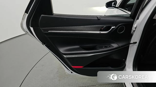 Hyundai Grandeur IG id 5029427 из Кореи 17