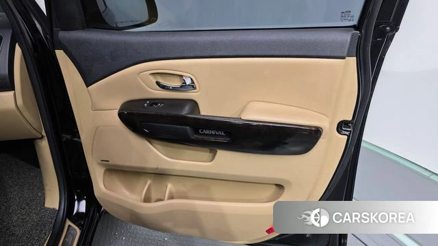 Kia The New Carnival id 4856446 из Кореи 17