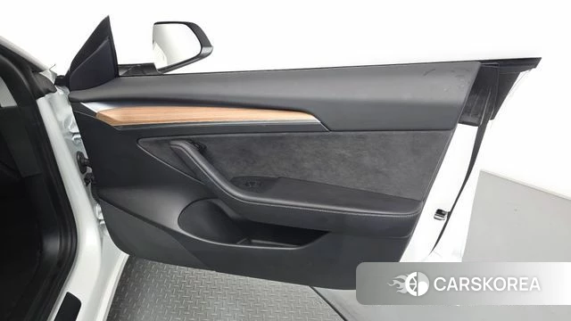 Tesla Model 3 id 4997657 из Кореи 17