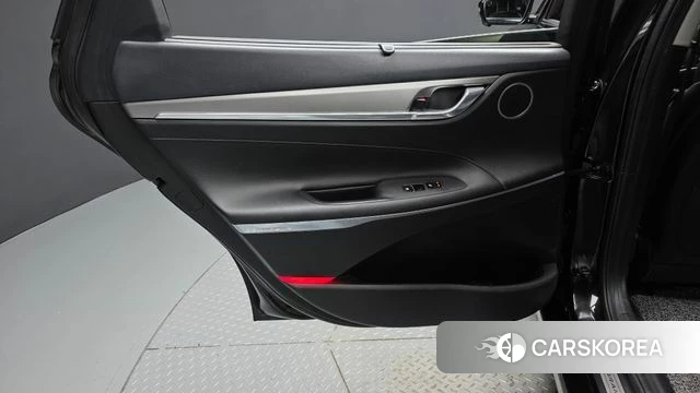 Hyundai The New Grandeur IG id 5054242 из Кореи 17