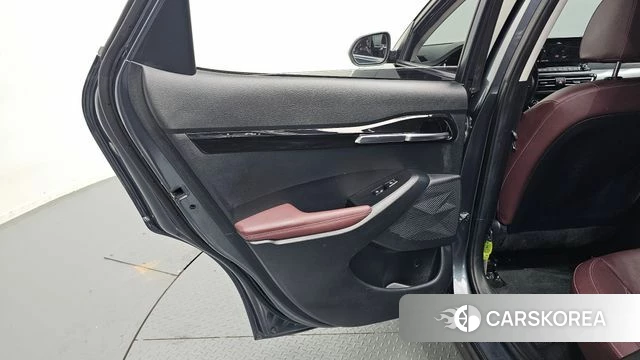 Kia Seltos id 5027603 из Кореи 17
