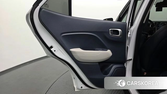 Hyundai Venue id 4697459 из Кореи 17
