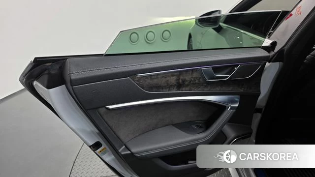 Audi A7 (4K) id 4966868 из Кореи 17