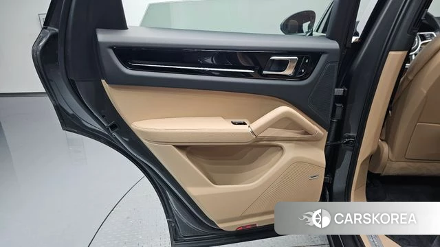 Porsche Cayenne (PO536) id 4785006 из Кореи 17