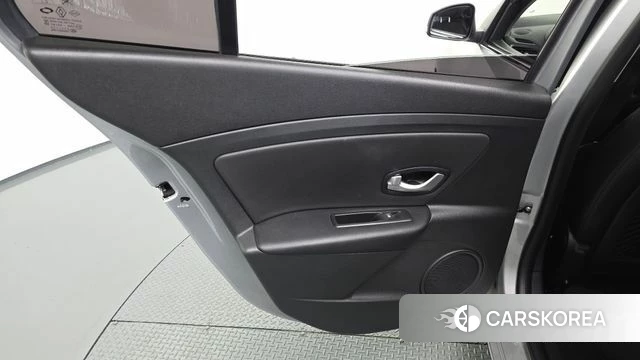 Renault Korea (Samsung) SM3 Z.E. id 5023530 из Кореи 17