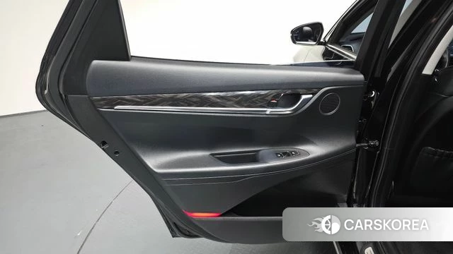 Hyundai Grandeur IG id 4502281 из Кореи 17