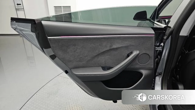 Tesla Model 3 id 4853424 из Кореи 17