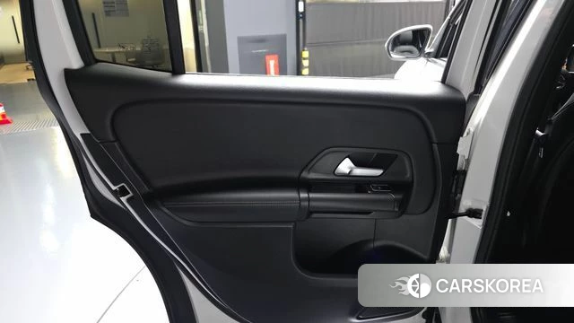 Mercedes-Benz GLB-Class X247 id 5017736 из Кореи 17