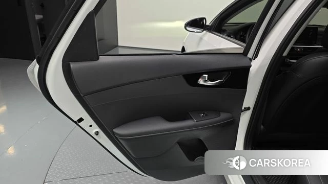 Kia The New K3 2nd generation id 4934957 из Кореи 17