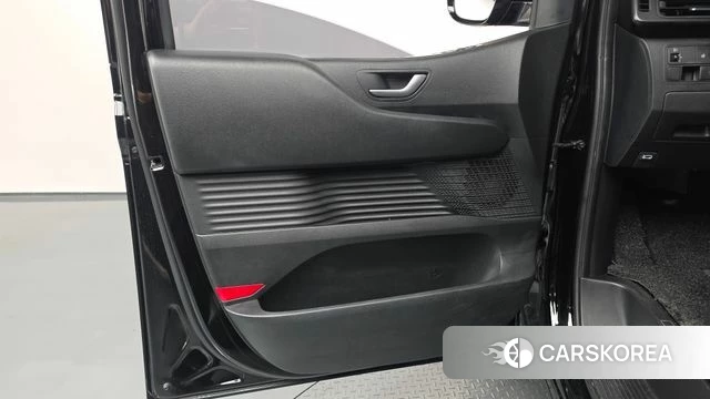 Hyundai Staria id 4997093 из Кореи 17