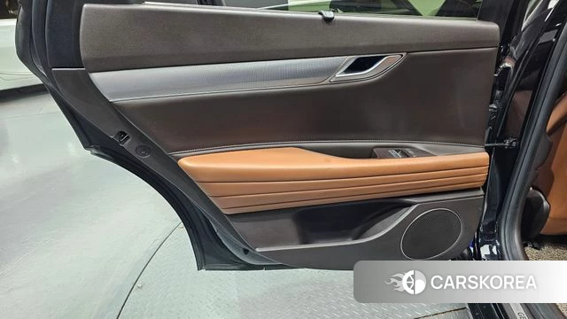 Genesis G80 (RG3) id 4922398 из Кореи 17