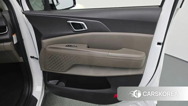 Kia The New Carnival 4th Generation id 5026285 из Кореи 17