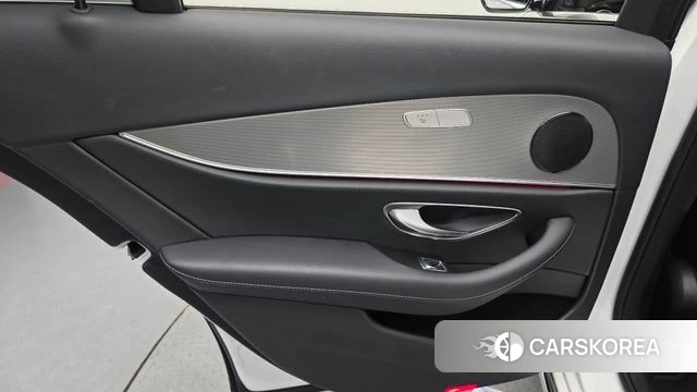 Mercedes-Benz E-Class W213 id 4937730 из Кореи 17