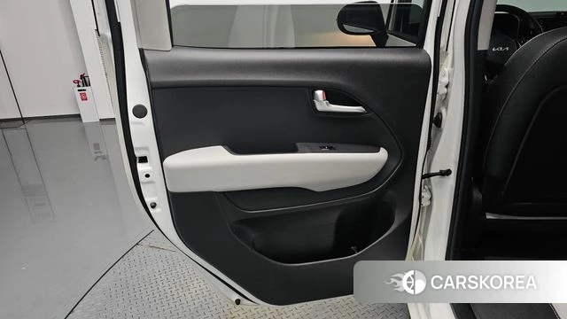 Kia The New Kia Ray EV id 5039295 из Кореи 17