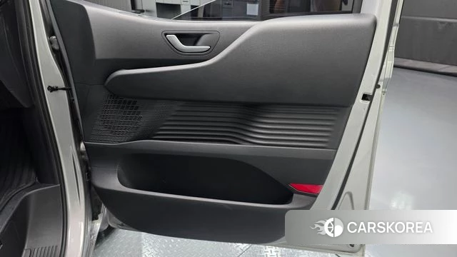 Hyundai Staria id 4784780 из Кореи 17