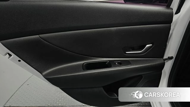 Hyundai Avante Hybrid (CN7) id 5017945 из Кореи 17