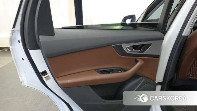 Audi Q7 (4M) id 4967351 из Кореи 17
