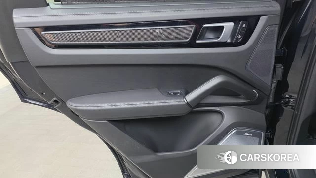 Porsche Cayenne (PO536) id 4871806 из Кореи 17