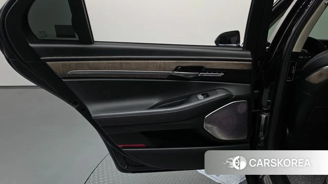 Genesis G90 id 4967484 из Кореи 17