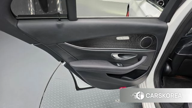 Mercedes-Benz E-Class W213 id 5026760 из Кореи 17