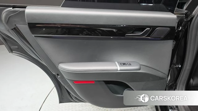 Hyundai Grandeur Hybrid (GN7) id 4762832 из Кореи 17