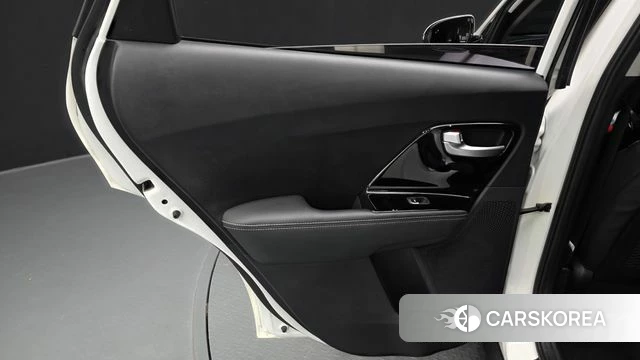 Kia The New Niro id 5034843 из Кореи 17