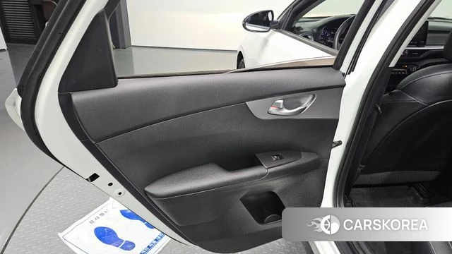 Kia The New K3 2nd generation id 4758451 из Кореи 17
