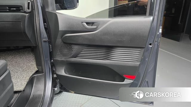 Hyundai Staria id 5002456 из Кореи 17