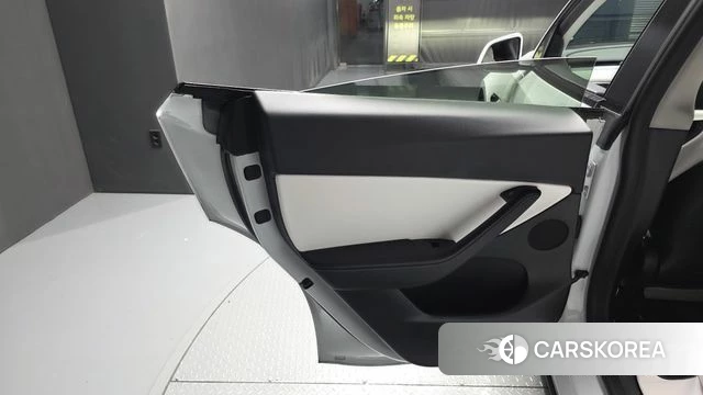Tesla Model Y id 5022948 из Кореи 17