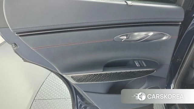 Genesis GV70 id 4929711 из Кореи 17