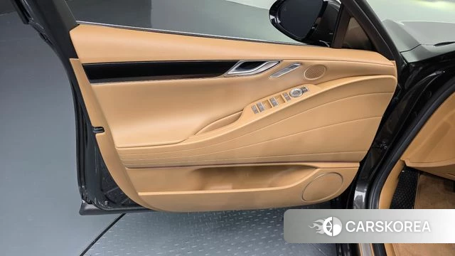 Genesis G80 (RG3) id 5001895 из Кореи 17