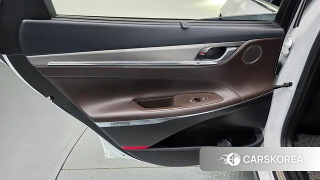 Hyundai The New Grandeur IG id 5028682 из Кореи 17