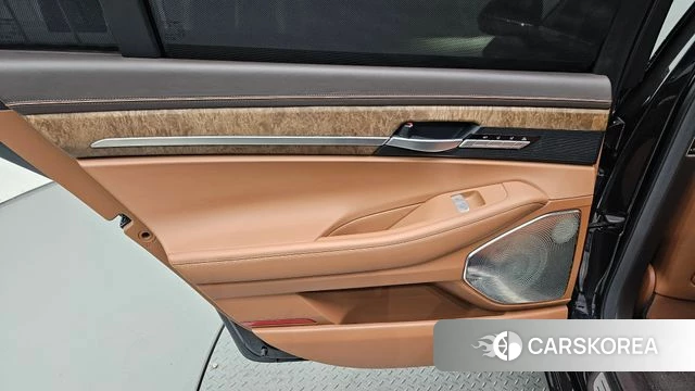 Genesis G90 id 4944052 из Кореи 17