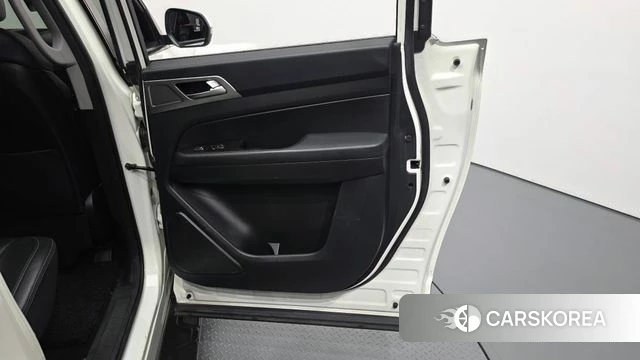 Ssangyong Rexton Sports id 4952786 из Кореи 17