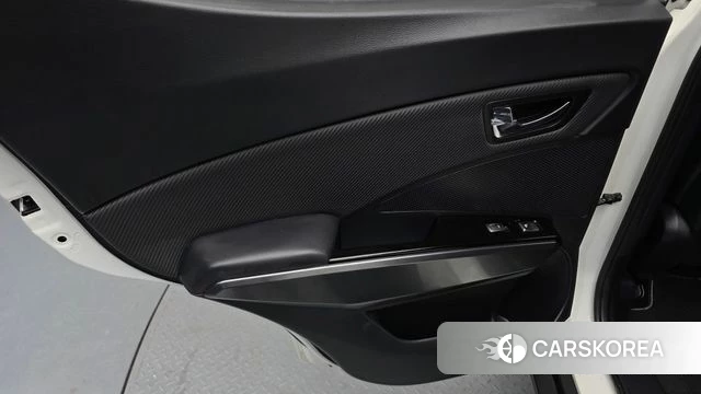 Ssangyong Tivoli Air id 4992065 из Кореи 17