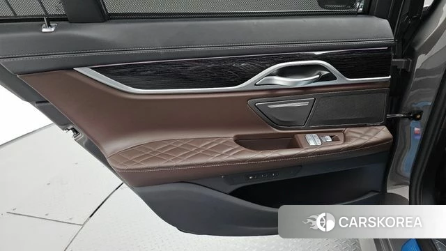 BMW 7 Series (G11) id 4959501 из Кореи 17