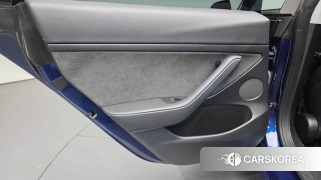 Tesla Model 3 id 5022326 из Кореи 17