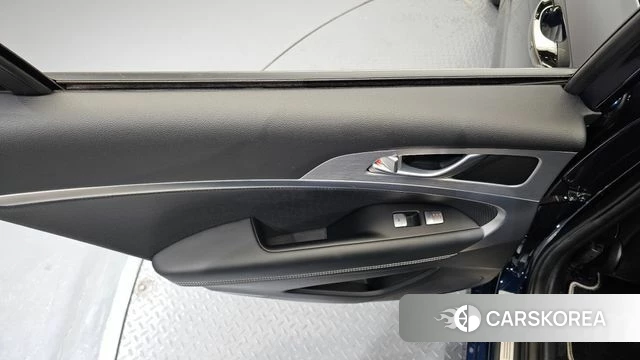 Genesis G70 id 5029303 из Кореи 17