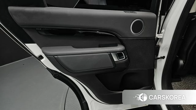 Land Rover Discovery 5 id 4918886 из Кореи 17