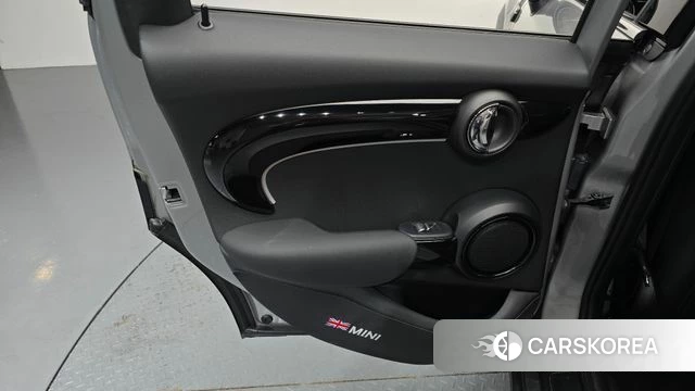 Mini Cooper id 4957719 из Кореи 17