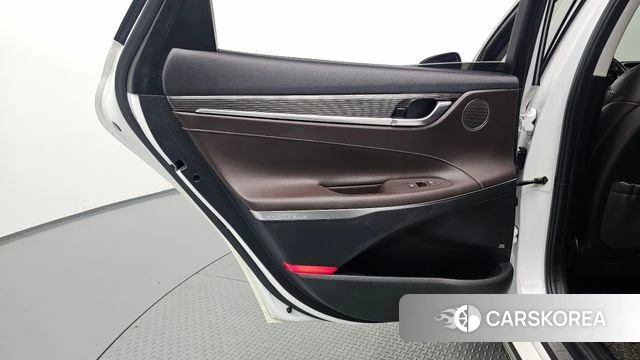 Hyundai Grandeur IG id 4988265 из Кореи 17