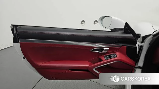 Porsche 718 Boxster id 4982386 из Кореи 17